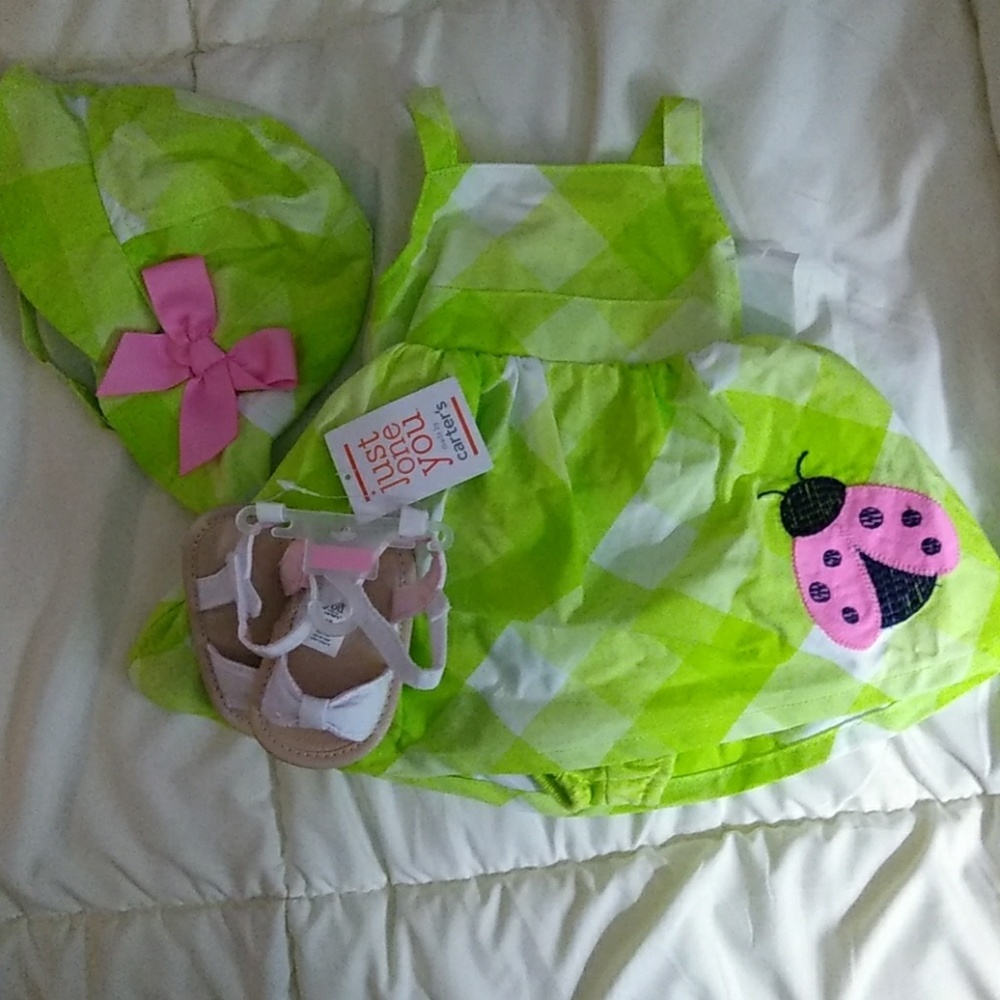 Baby girl dress with free white sandals
